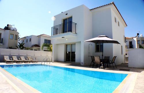 Pernera Villa | Palm Tree Villas