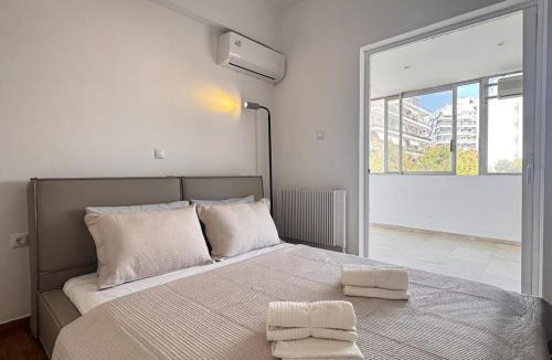 Pasalimani Apartment | Pame Rentals - Terrace Dreams with Pasalimani View