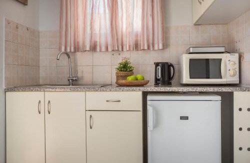 Argostoli Town Apartment | Panorama Fanari studios and apartments