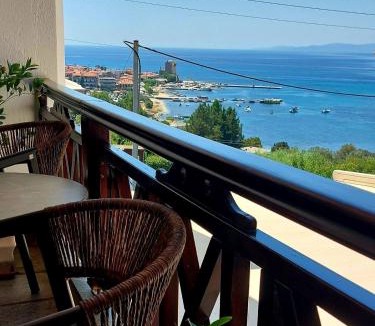 Ouranoupoli Apartment | Pansion Irini