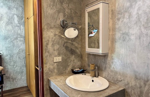 Pa Klok Hotel | Para Hill Homestay