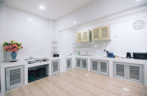 Khlong Hae House | Paradise Found 4BR Villa,Fits 22 PAX, 6-Min to Lee Garden