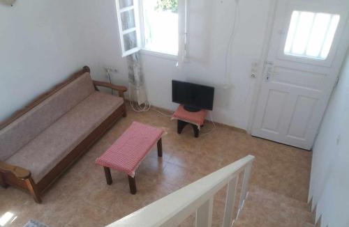Kamari Apartment | Paradise Serenity