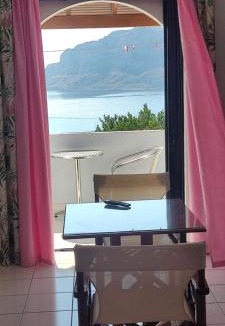 Monemvasia Apartment | Paraschou Guesthouse