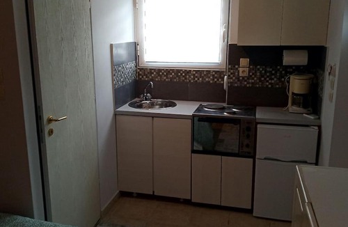 Patras Apartment | Paris house 4