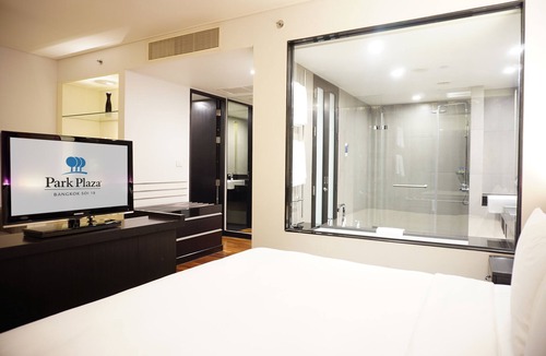 Bangkok Central Business District Hotel | PARK PLAZA BANGKOK SOI 18