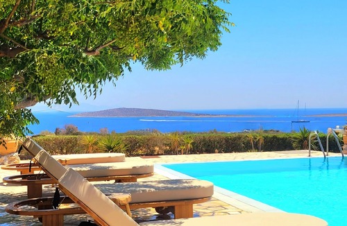Paros Villa | Paros Afrodite Luxury Villas ,Private Pool , Sea view 6-8 persons & pet friendly
