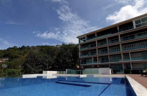 Patong Apartment | Patong Beach 5 Bedroom with Jacuzzi