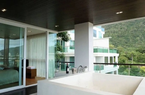 Patong Apartment | Patong Beach Sea view 2 bed Pool Condo