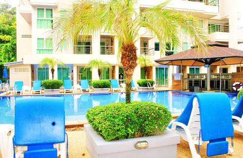 Patong Apartment | Patong Beach Spacious 3 bedroom Condo Unit