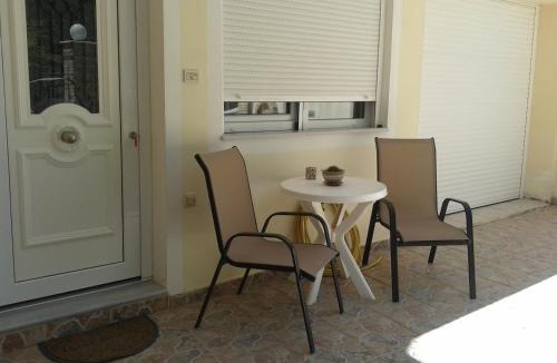 Zavlani Apartment | Patra - Cute studio near center