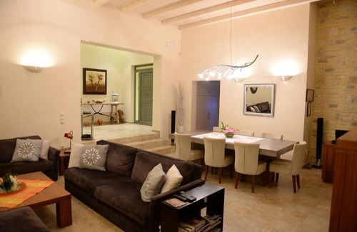 Paralia Villa | Patras Villa Elia