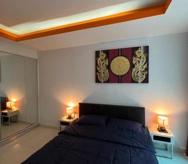 Pratumnak Hill Apartment | Pattaya, C view , prime location