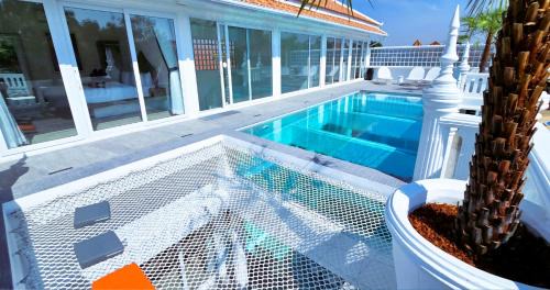 South Pattaya Hotel | PATTAYA LAND - You Only Live Once