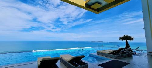 South Pattaya Apartment | Pattaya Seaview Beachfront Skypool Copacabana Jomtien Condo