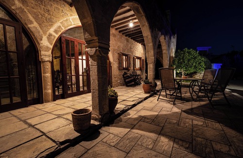 Karavas Villa | Peace House Kyrenia, Unique Historic Village House