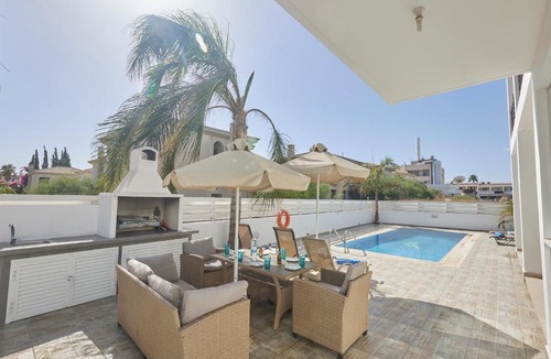 Kapparis Villa | Pearl Villas