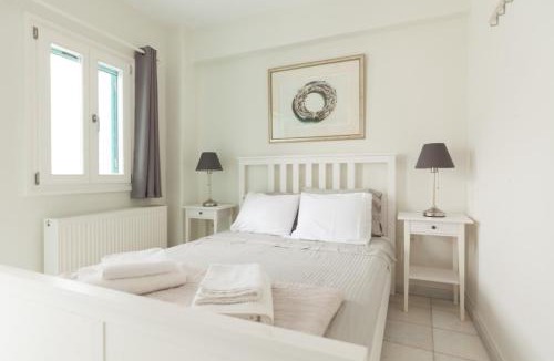 Naousa Apartment | PEBBLES 1BD house with Sea View in the heart of Naousa