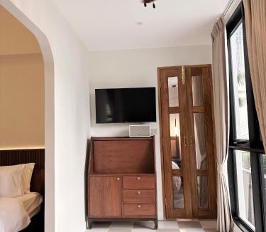 Pratunam House | Pennkiat House
