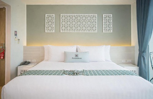 Talat Yai Hotel | Peranakan Boutique Hotel - SHA Plus