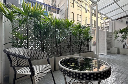 Khlong Toei Nuea House | Perfect 6-bedroom townhome with AC in vibrant Asok