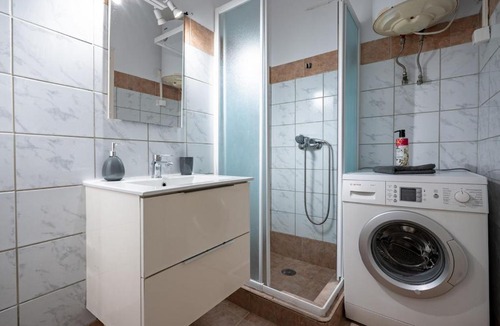 Petralona Apartment | Petralona Hideaway - Comfort for 4 by ΜΡS