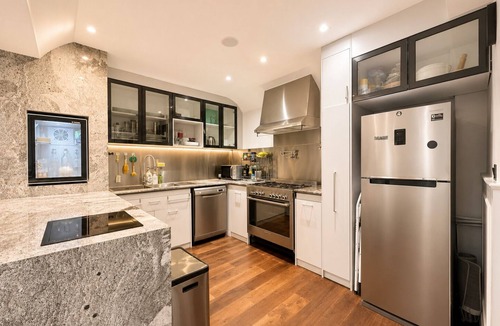 Sen Sok Villa | Phnom Penh 4-bedroom Luxury Townhouse