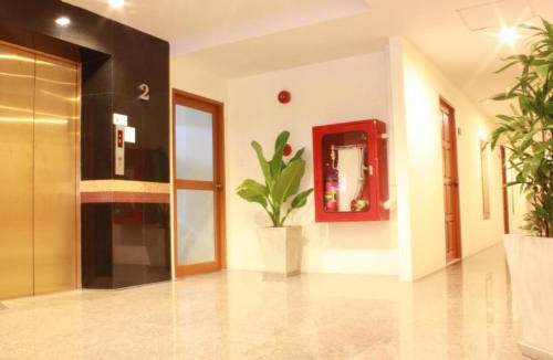 Pratumnak Hill Resort | Phu View Talay Resort