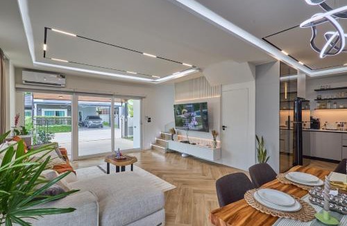 Chalong Villa | Phuket Paradise Retreat