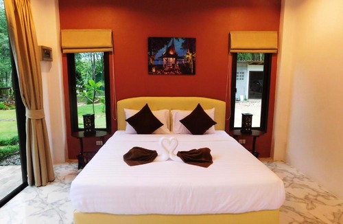 Sa Khu Resort | Phuket Sirinapha Resort