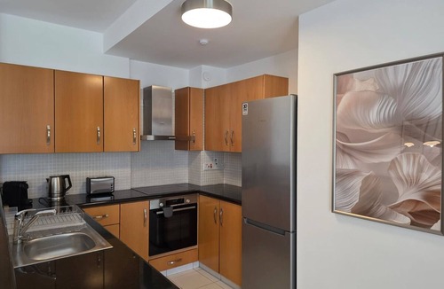 Universal Apartment | Pineview Heights by Staycom