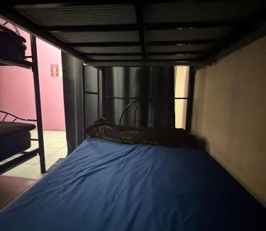 Koh Tao Hostel | Pink Hostel