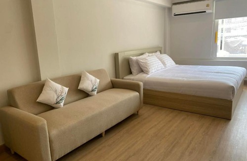 Chong Nonsi Apartment | Pipp Boutique