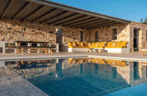 Paros Villa | Plastires villas: 3bd Infinity Pool Villa