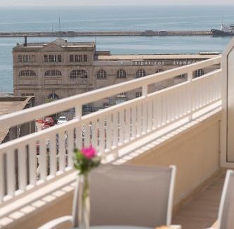 Ladadika Hotel | Plaza Hotel, Philian Hotels and Resorts