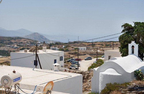 Amorgos Apartment | Politimi's Studio N4 Apartment with Mountain View, Wi-Fi, and Air Conditioning