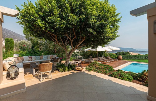 Kilada Villa | Pool Pavilion Premium View