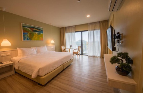 Si Racha Hotel | Porestva Hotel Sriracha