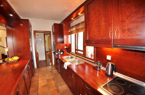 Kinopiastes House | Postatiko Holiday Home Central Corfu