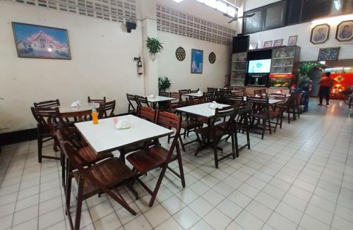Wat Bowon Niwet Hotel | Prasuri Guest House