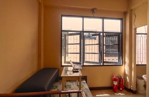 Thanon Phaya Thai Hotel | Pratunam Family House