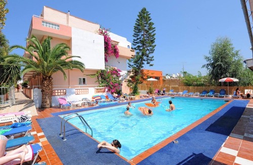 Malia Apartment | Primavera Beach Hotel
