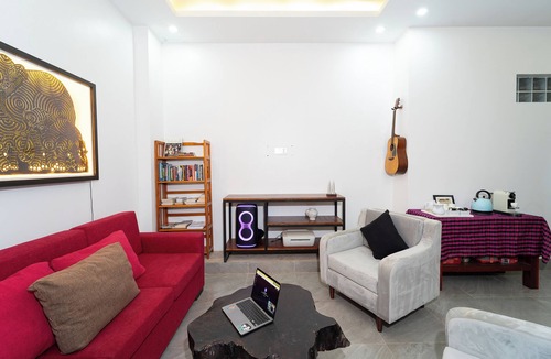Siem Reap House | Private 2BR Villa Rooftop Pool, Full Kitchenette, Big Living Room, Wifi