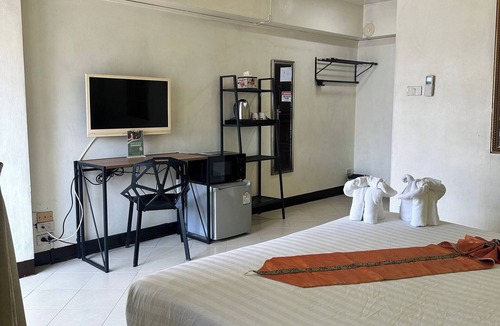 Thanon Phaya Thai Condo | Private Apartment in city center and near BTS