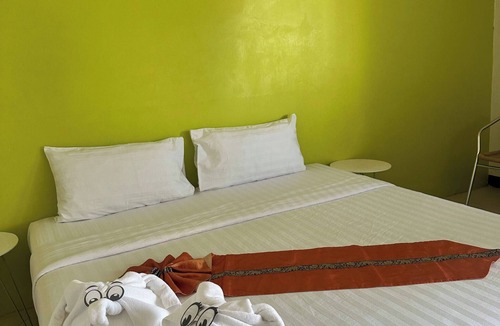 Thanon Phaya Thai Condo | Private Apartment in city center and near BTS