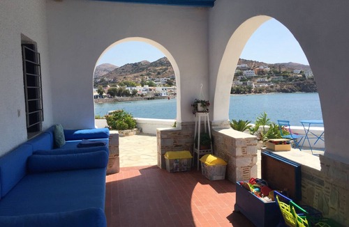 Vissa Villa | Private Bay-Captain's Villa on the Aegean seafront