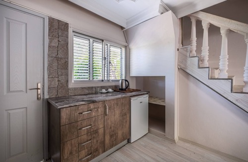 Karavas Villa | Private House with Common Pool in Kyrenia