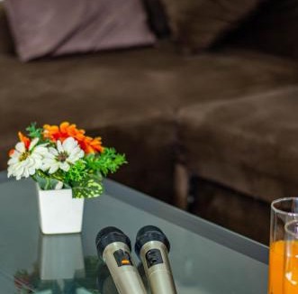 Pratumnak Hill Villa | Private Pool 3B villa Snooker Karaoke Beach 200m
