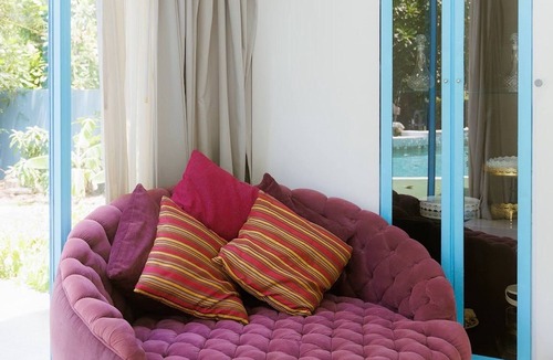 Pak Kret Villa | Private Pool Party Villa games & Karaoke,