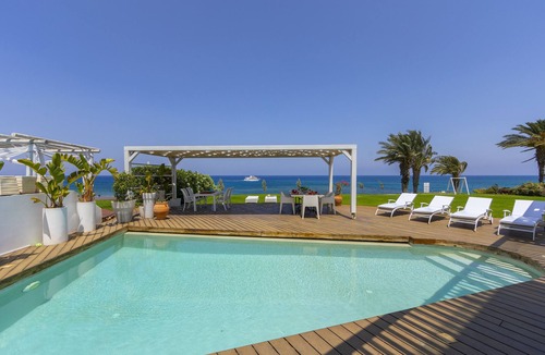Pernera Villa | Protaras Beachfront Dream Villa